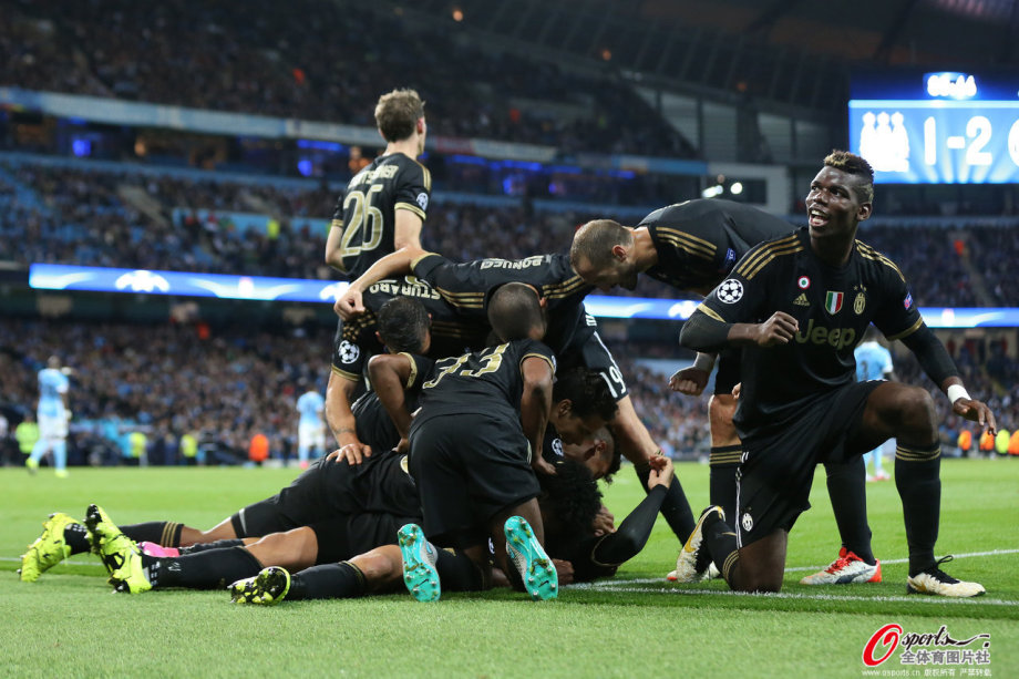 曼城绝杀英格兰,格纳布里扛起全队 曼城绝杀英格兰,格纳布里扛起全队