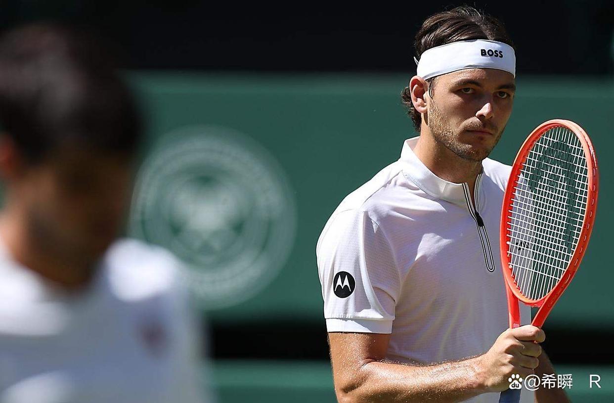 温网翻盘ATP总决赛，阿尔卡拉斯扛起全队