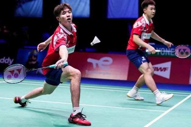 丹麦队力克中国队，黄鸭组合带队取胜