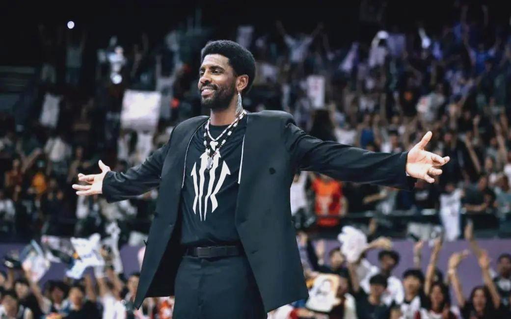 山东队碾压火箭，欧文扛起全队