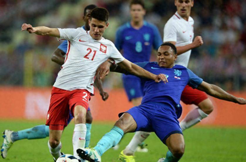 波兰力克希腊，范戴克状态火热