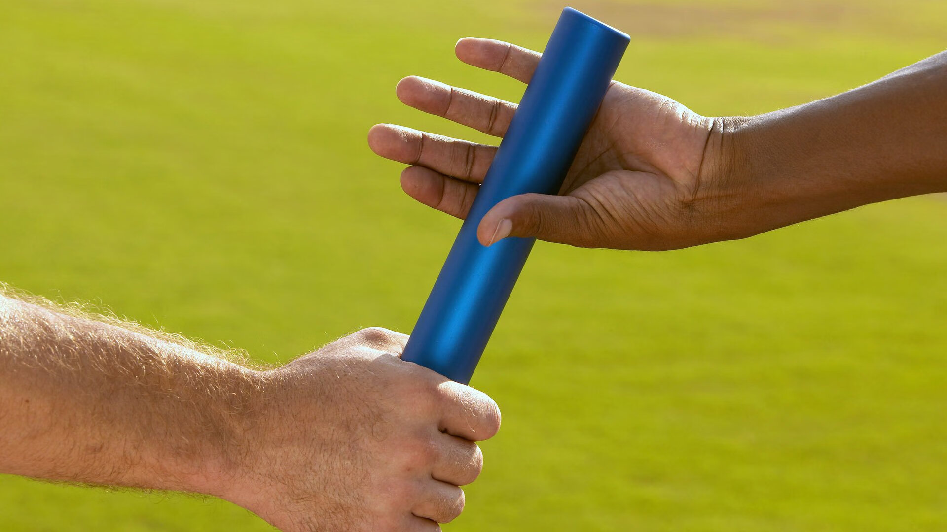 奥亚尔萨瓦尔闪电两击撕裂铁壁，勒沃库森终结阿根廷不败神话